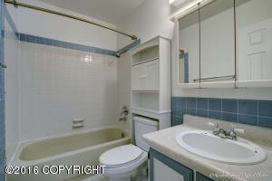 1801 E 57th Cir, Anchorage, AK 99507 photo 11