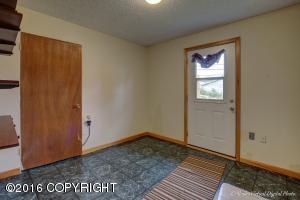 8013 E 5th Ave, Anchorage, AK 99504 photo 11