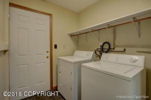 8013 E 5th Ave, Anchorage, AK 99504 photo 12