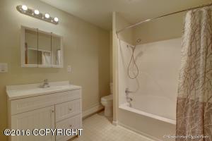 8013 E 5th Ave, Anchorage, AK 99504 photo 10