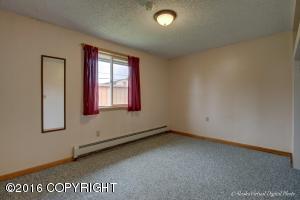 8013 E 5th Ave, Anchorage, AK 99504 photo 9