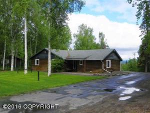 733 Ridge Loop, North Pole, AK 99705 photo 1