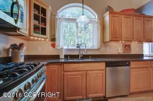 19550 Trail Bay Dr, Eagle River, AK 99577 photo 7