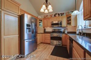 19550 Trail Bay Dr, Eagle River, AK 99577 photo 6