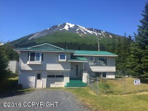 537 5th Ave, Seward, AK 99664 photo 1