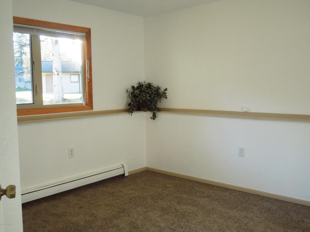 9850 Annette Cir, Eagle River, AK 99577 photo 10