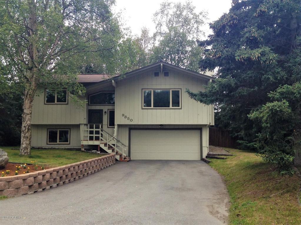 9850 Annette Cir, Eagle River, AK 99577 photo 2