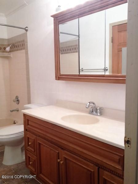 9850 Annette Cir, Eagle River, AK 99577 photo 11