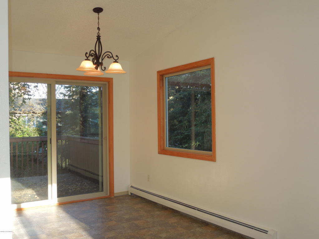 9850 Annette Cir, Eagle River, AK 99577 photo 7