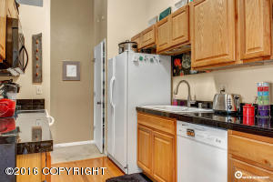 3441 E 20th Ave # 31, Anchorage, AK 99508 photo 4