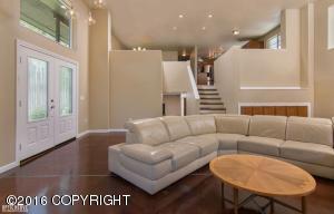 8017 Lloyd Dr, Anchorage, AK 99502 photo 2