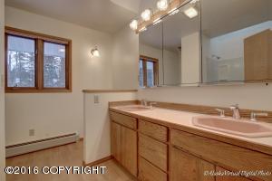 3601 E Klatt Rd, Anchorage, AK 99516 photo 18
