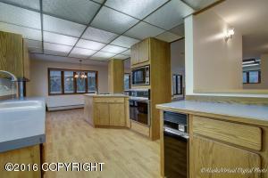 3601 E Klatt Rd, Anchorage, AK 99516 photo 10