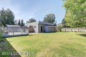 9350 Jade St, Anchorage, AK 99502 photo 2