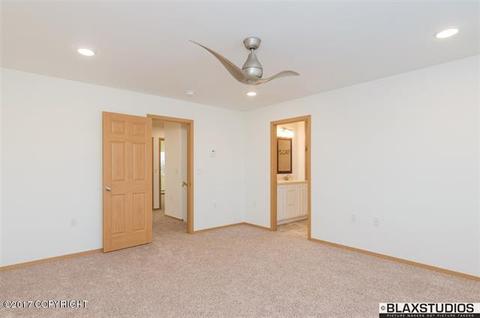 2700 Desert Eagle Loop, North Pole, AK 99705 photo 14