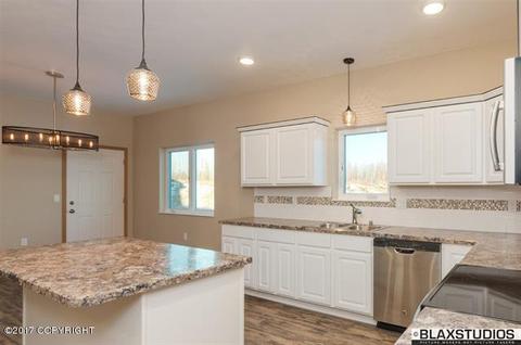 2700 Desert Eagle Loop, North Pole, AK 99705 photo 6