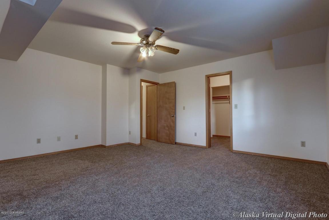 10170 E Ortner Loop, Palmer, AK 99645 photo 14