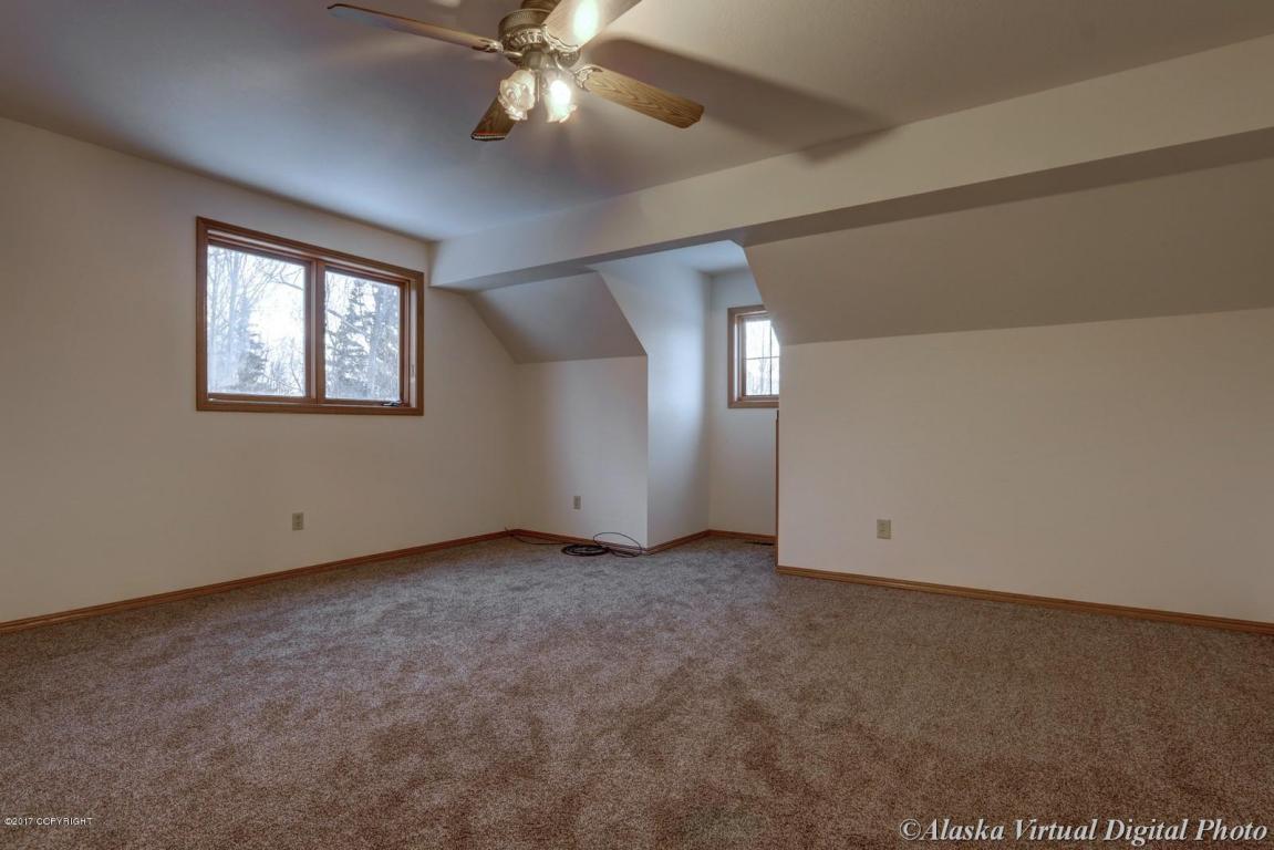 10170 E Ortner Loop, Palmer, AK 99645 photo 13