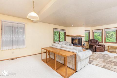 320 E Dowling Rd # 6, Anchorage, AK 99518 photo 4