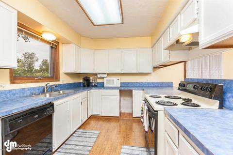 320 E Dowling Rd # 6, Anchorage, AK 99518 photo 8