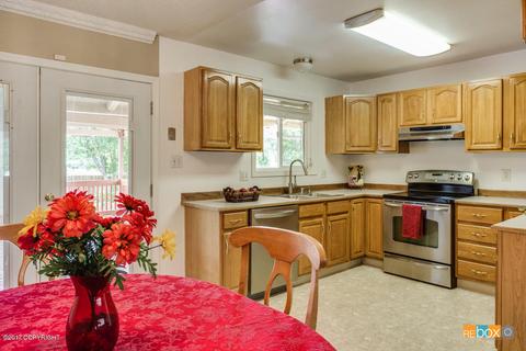 4424 E 8th Ave, Anchorage, AK 99508 photo 27