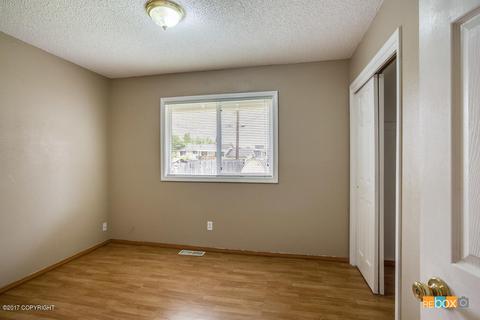 4424 E 8th Ave, Anchorage, AK 99508 photo 15