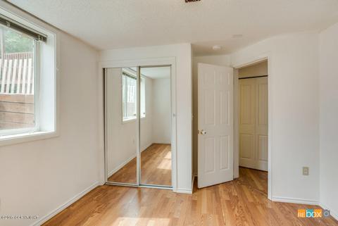 4424 E 8th Ave, Anchorage, AK 99508 photo 7