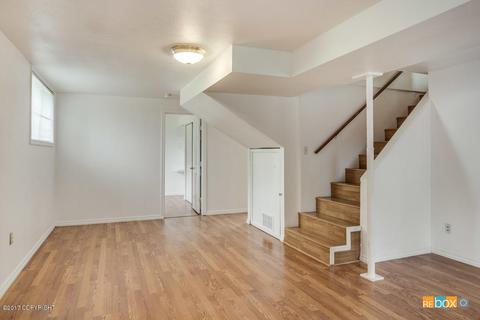 4424 E 8th Ave, Anchorage, AK 99508 photo 10