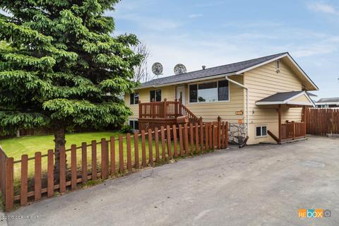 4424 E 8th Ave, Anchorage, AK 99508 photo 1
