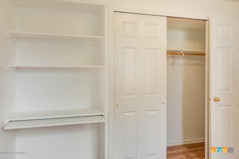 4424 E 8th Ave, Anchorage, AK 99508 photo 5