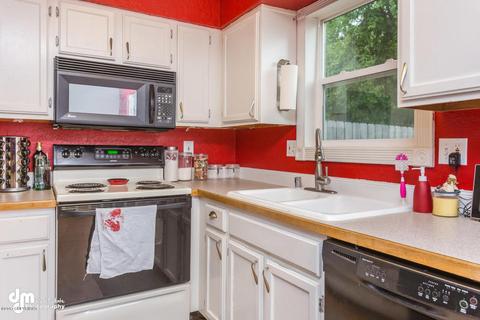 8140 Evans Cir, Anchorage, AK 99507 photo 12