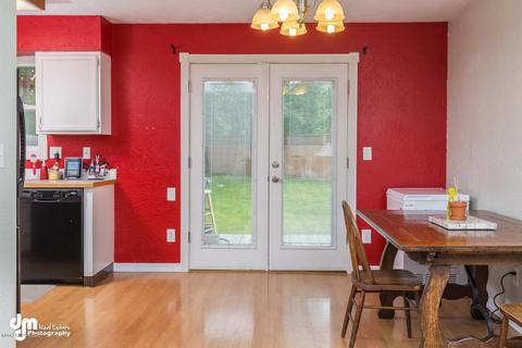 8140 Evans Cir, Anchorage, AK 99507 photo 8
