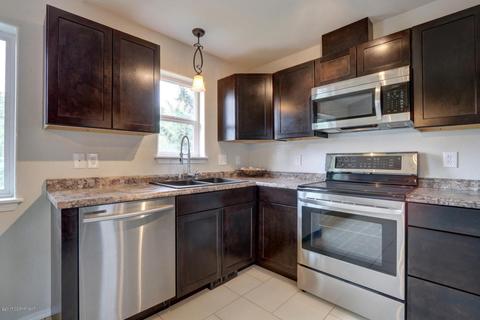 817 Irwin St, Anchorage, AK 99508 photo 7