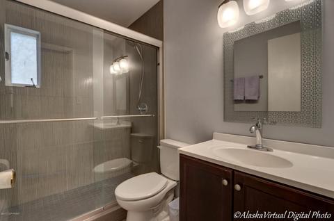 1614 Stanton Ave, Anchorage, AK 99508 photo 3
