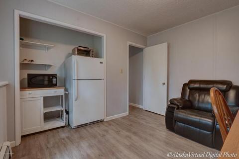 1614 Stanton Ave, Anchorage, AK 99508 photo 6