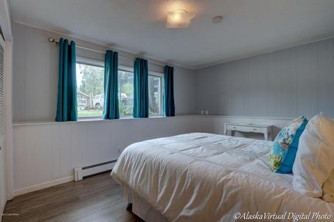 1614 Stanton Ave, Anchorage, AK 99508 photo 5