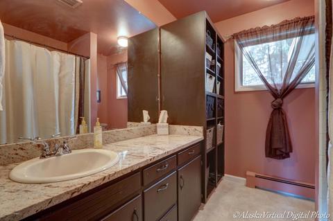 1614 Stanton Ave, Anchorage, AK 99508 photo 10