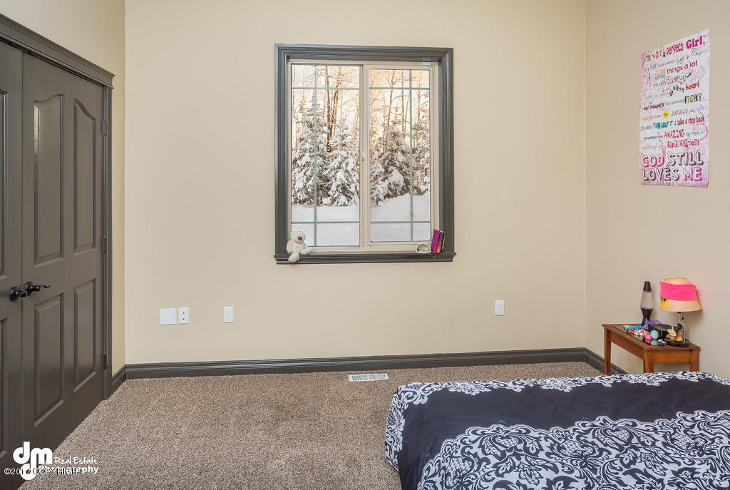 285 E Fairview Loop, Wasilla, AK 99654 photo 35
