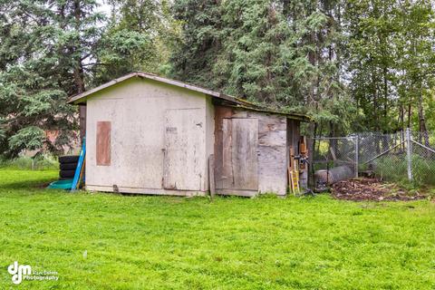 16433 Eleonora St, Eagle River, AK 99577 photo 17