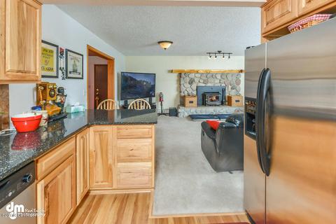 20527 Stephen Cir, Chugiak, AK 99567 photo 11