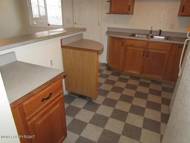 420 Pine St, Anchorage, AK 99508 photo 7