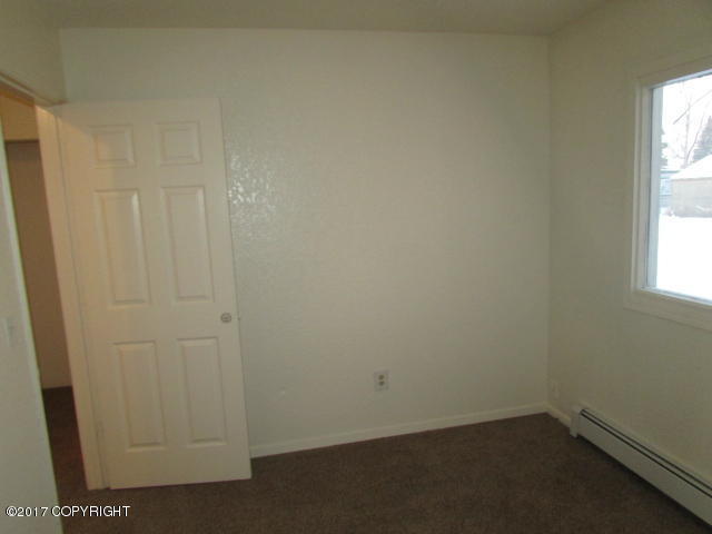 420 Pine St, Anchorage, AK 99508 photo 12