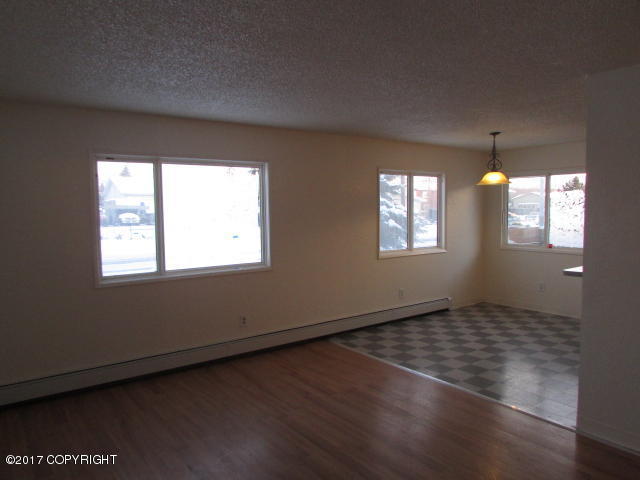 420 Pine St, Anchorage, AK 99508 photo 3