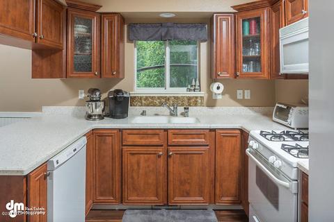 18860 Danny Dr, Eagle River, AK 99577 photo 10