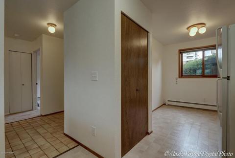 5632 E 40th Ave, Anchorage, AK 99504 photo 11