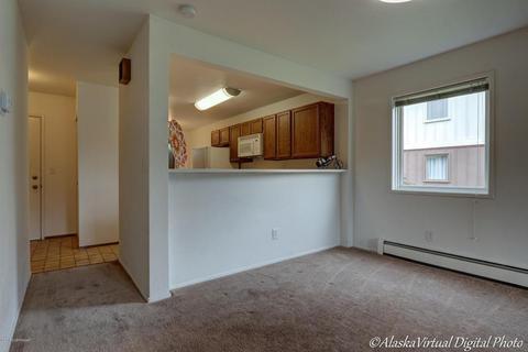 5632 E 40th Ave, Anchorage, AK 99504 photo 7