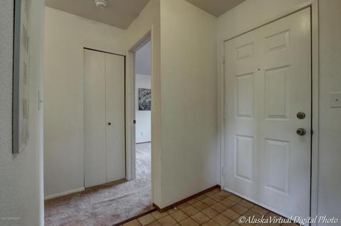 5632 E 40th Ave, Anchorage, AK 99504 photo 9