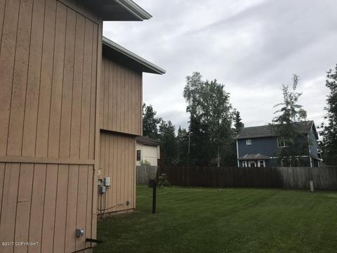 8330 E 11th Ct, Anchorage, AK 99504 photo 4