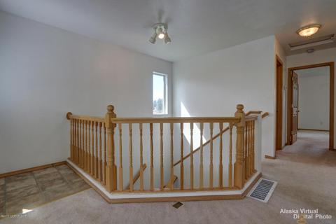 7130 Clairmont Cir, Anchorage, AK 99507 photo 4