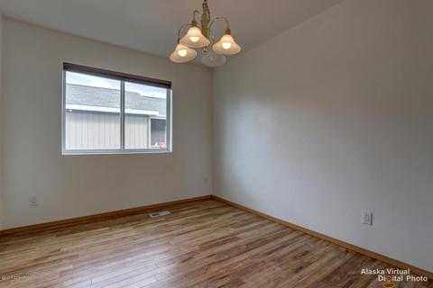 7130 Clairmont Cir, Anchorage, AK 99507 photo 10